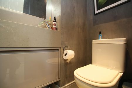 Apartamento à venda com 105m², 2 quartos e 2 vagas Apartamento à venda com 105m², 2 quartos e 2 vagasLavabo