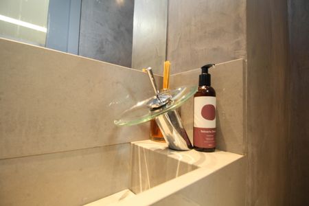 Apartamento à venda com 105m², 2 quartos e 2 vagas Apartamento à venda com 105m², 2 quartos e 2 vagasLavabo