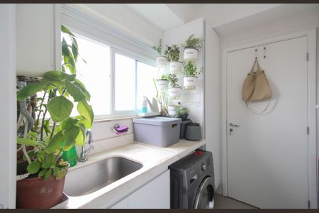 Apartamento à venda com 105m², 2 quartos e 2 vagas Apartamento à venda com 105m², 2 quartos e 2 vagasÁrea de Serviço