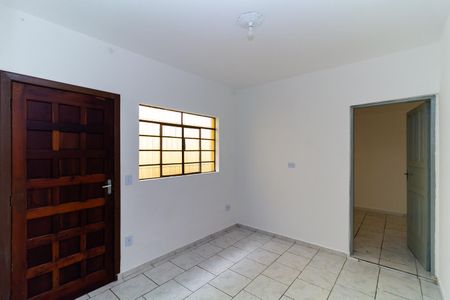 Casa para alugar com 44m², 2 quartos e sem vagaSala