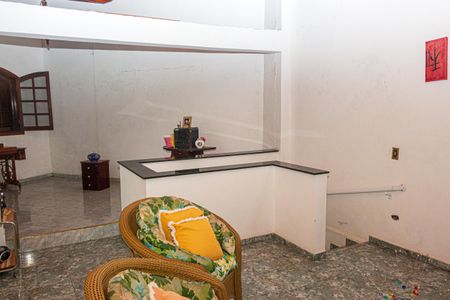 Casa à venda com 525m², 4 quartos e 6 vagasSala 2