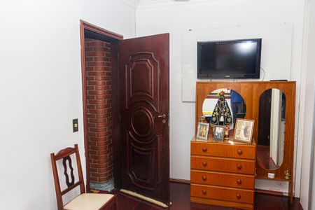 Casa à venda com 525m², 4 quartos e 6 vagasSuíte 2