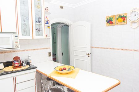 Casa à venda com 525m², 4 quartos e 6 vagasCozinha