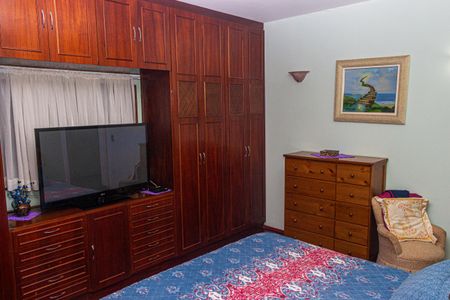 Casa à venda com 525m², 4 quartos e 6 vagasSuíte 1