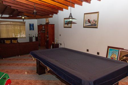 Casa à venda com 525m², 4 quartos e 6 vagasSala de Jogos