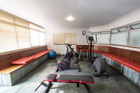 Apartamento à venda com 120m², 3 quartos e 2 vagas Apartamento à venda com 120m², 3 quartos e 2 vagasAcademia