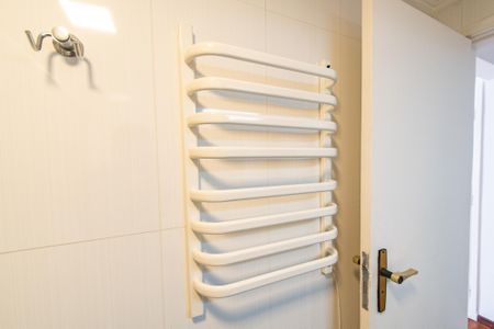 Apartamento à venda com 120m², 3 quartos e 2 vagas Apartamento à venda com 120m², 3 quartos e 2 vagasBanheiro da suíte