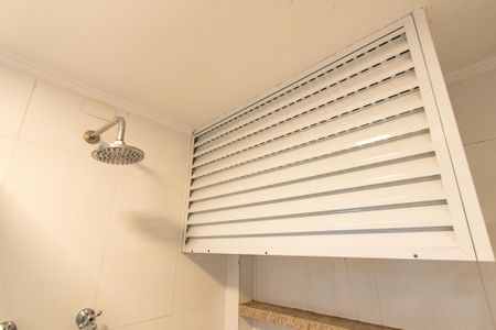Apartamento à venda com 120m², 3 quartos e 2 vagas Apartamento à venda com 120m², 3 quartos e 2 vagasBanheiro da suíte