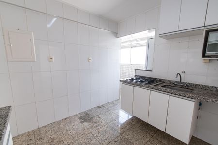 Apartamento à venda com 120m², 3 quartos e 2 vagas Apartamento à venda com 120m², 3 quartos e 2 vagasCozinha