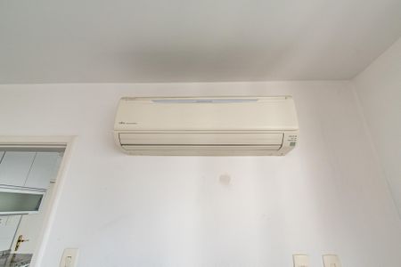 Apartamento à venda com 120m², 3 quartos e 2 vagas Apartamento à venda com 120m², 3 quartos e 2 vagasSala