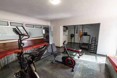 Apartamento à venda com 120m², 3 quartos e 2 vagas Apartamento à venda com 120m², 3 quartos e 2 vagasAcademia