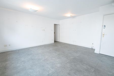 Apartamento à venda com 120m², 3 quartos e 2 vagas Apartamento à venda com 120m², 3 quartos e 2 vagasSala