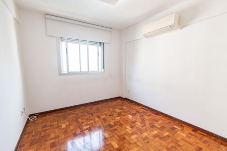 Apartamento à venda com 120m², 3 quartos e 2 vagas Apartamento à venda com 120m², 3 quartos e 2 vagasQuarto 2