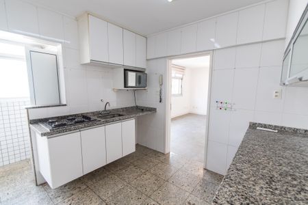 Apartamento à venda com 120m², 3 quartos e 2 vagas Apartamento à venda com 120m², 3 quartos e 2 vagasCozinha