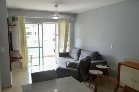 Apartamento à venda com 102m², 3 quartos e 1 vagaSala