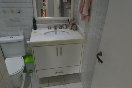 Apartamento à venda com 102m², 3 quartos e 1 vagaBanheiro Social
