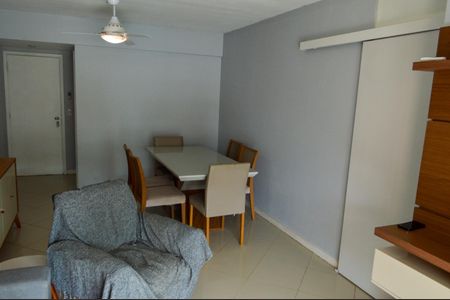 Apartamento à venda com 102m², 3 quartos e 1 vagaSala