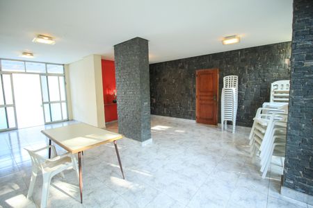 Apartamento para alugar com 85m², 3 quartos e 1 vagaFachada