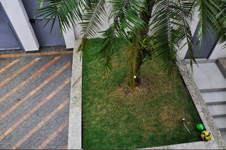 Casa à venda com 320m², 3 quartos e 4 vagasDetalhe - Vista da Varanda