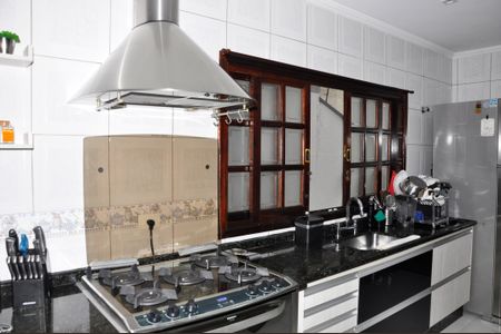 Casa à venda com 320m², 3 quartos e 4 vagasDetalhe - Cozinha