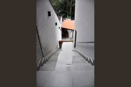 Casa à venda com 320m², 3 quartos e 4 vagasDetalhe - Lavanderia