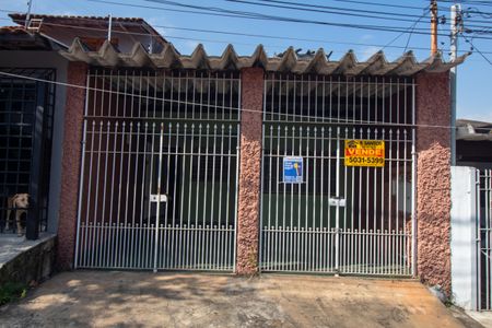 Casa à venda com 95m², 1 quarto e 2 vagasFachada