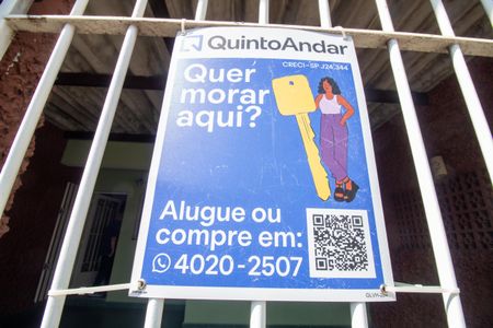 Casa à venda com 95m², 1 quarto e 2 vagasPlaquinha