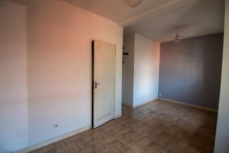 Casa à venda com 95m², 1 quarto e 2 vagasQuarto