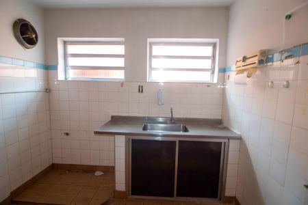 Casa à venda com 95m², 1 quarto e 2 vagasCozinha