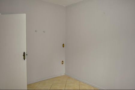 Casa à venda com 90m², 3 quartos e 2 vagas Casa à venda com 90m², 3 quartos e 2 vagasSuíte