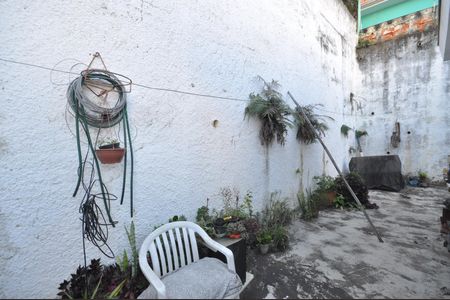 Casa à venda com 400m², 2 quartos e 3 vagasQuintal