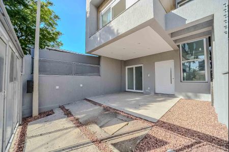 Casa à venda com 170m², 3 quartos e 2 vagasGaragem