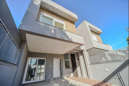 Casa à venda com 170m², 3 quartos e 2 vagasGaragem