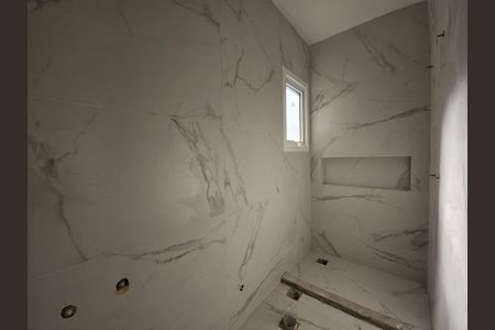 Casa à venda com 170m², 3 quartos e 2 vagasBanheiro da Suíte 3