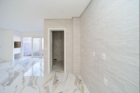 Casa à venda com 170m², 3 quartos e 2 vagasCozinha