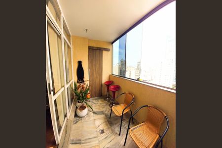 Apartamento à venda com 168m², 4 quartos e 1 vaga Apartamento à venda com 168m², 4 quartos e 1 vagaFoto 01