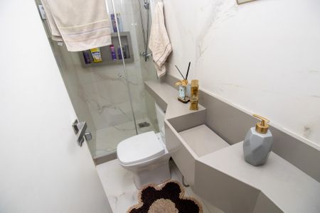 Apartamento à venda com 117m², 3 quartos e 2 vagas Apartamento à venda com 117m², 3 quartos e 2 vagasLavabo