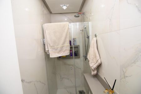 Apartamento à venda com 117m², 3 quartos e 2 vagas Apartamento à venda com 117m², 3 quartos e 2 vagasLavabo