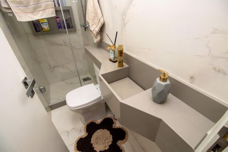 Apartamento à venda com 117m², 3 quartos e 2 vagas Apartamento à venda com 117m², 3 quartos e 2 vagasLavabo