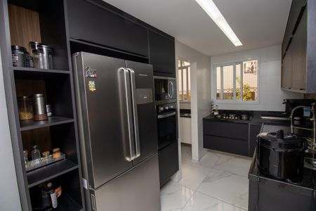 Apartamento à venda com 117m², 3 quartos e 2 vagas Apartamento à venda com 117m², 3 quartos e 2 vagasCozinha