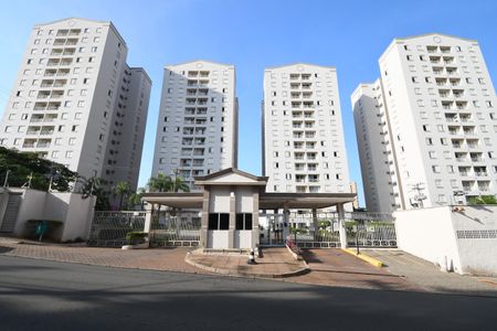 Apartamento à venda com 87m², 3 quartos e 1 vagaFachada e portaria