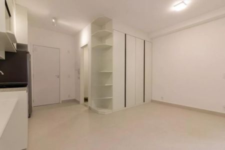 Apartamento à venda com 27m², 1 quarto e sem vagaFoto 01