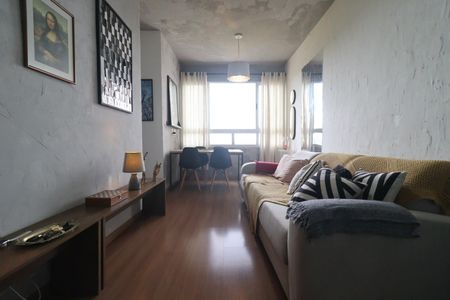 Sala de apartamento para alugar com 2 quartos, 55m² em Adelino Simioni, Ribeirão Preto