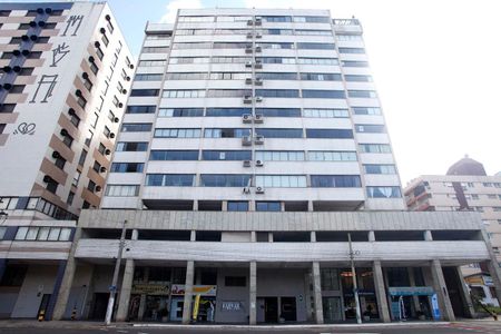 Apartamento à venda com 46m², 1 quarto e 1 vagaFachada