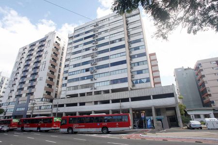 Apartamento à venda com 46m², 1 quarto e 1 vagaFachada