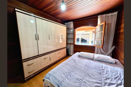 Casa à venda com 750m², 3 quartos e 6 vagas Casa à venda com 750m², 3 quartos e 6 vagasQuarto 2