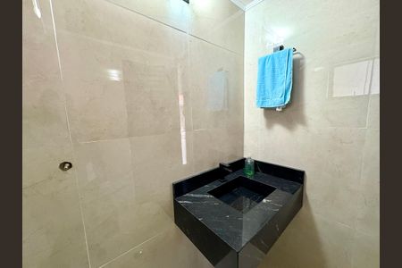 Casa à venda com 750m², 3 quartos e 6 vagas Casa à venda com 750m², 3 quartos e 6 vagasBanheiro de Serviço