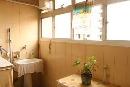 Apartamento para alugar com 119m², 2 quartos e 1 vagaÁrea de Serviço