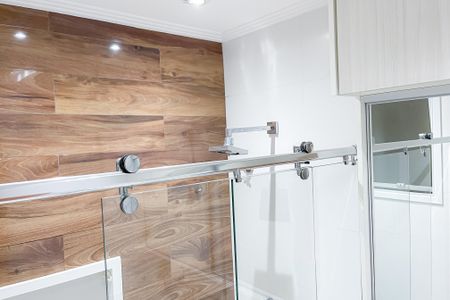 Apartamento para alugar com 80m², 2 quartos e 2 vagasBanheiro