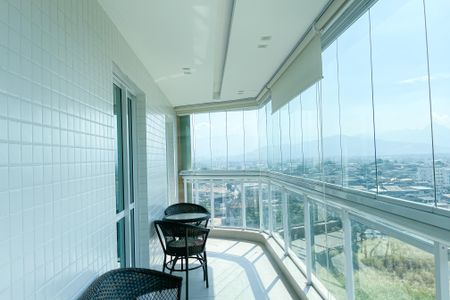 Apartamento para alugar com 80m², 2 quartos e 2 vagasVaranda